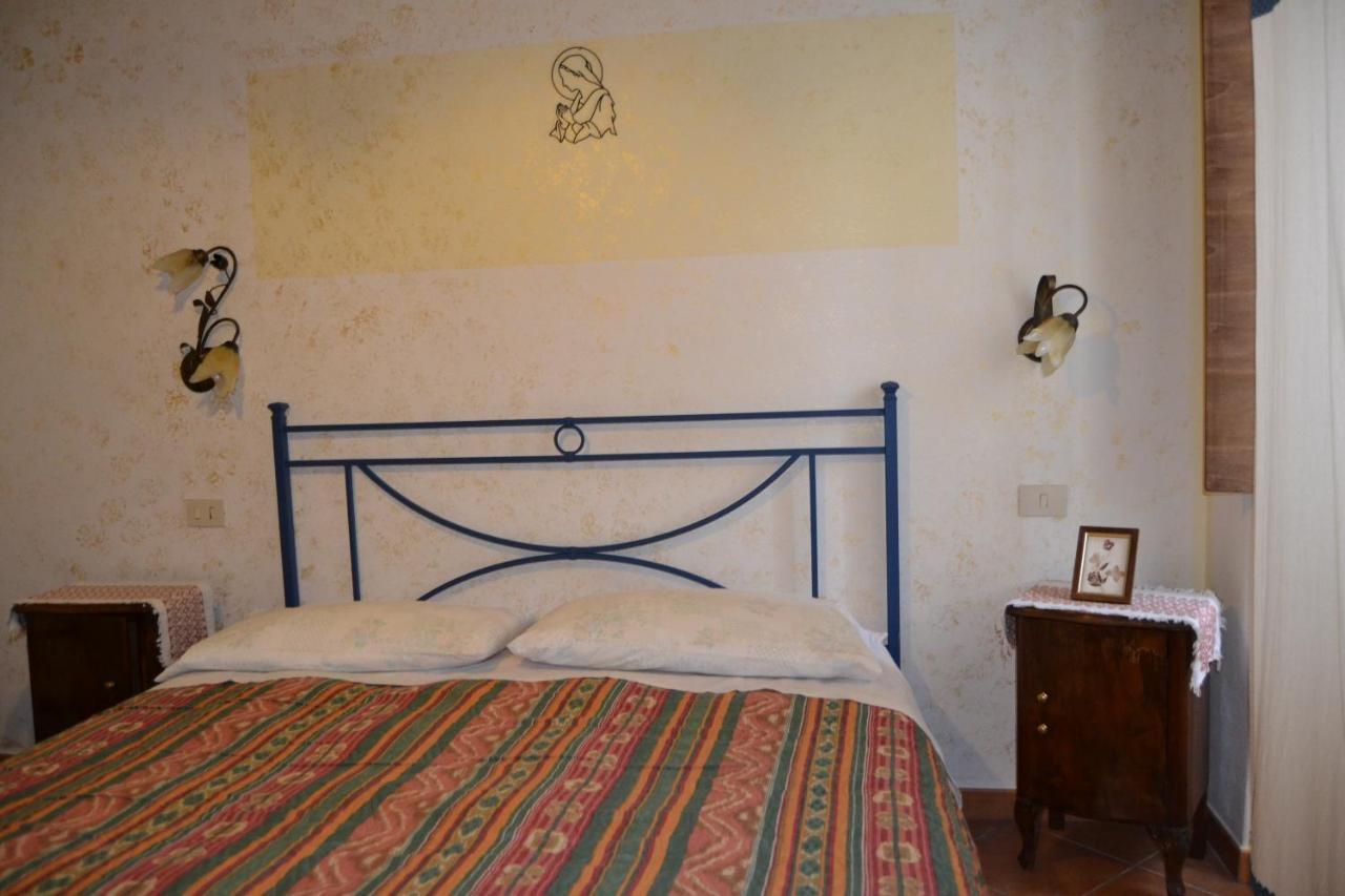 Aritzo Appartamento Romantico Екстериор снимка